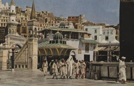 Thowaf di Ka'bah Th 1920