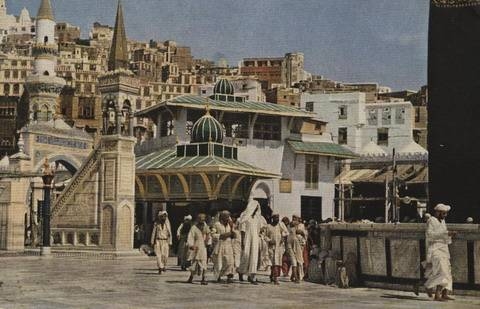 Thowaf di Ka'bah Th 1920